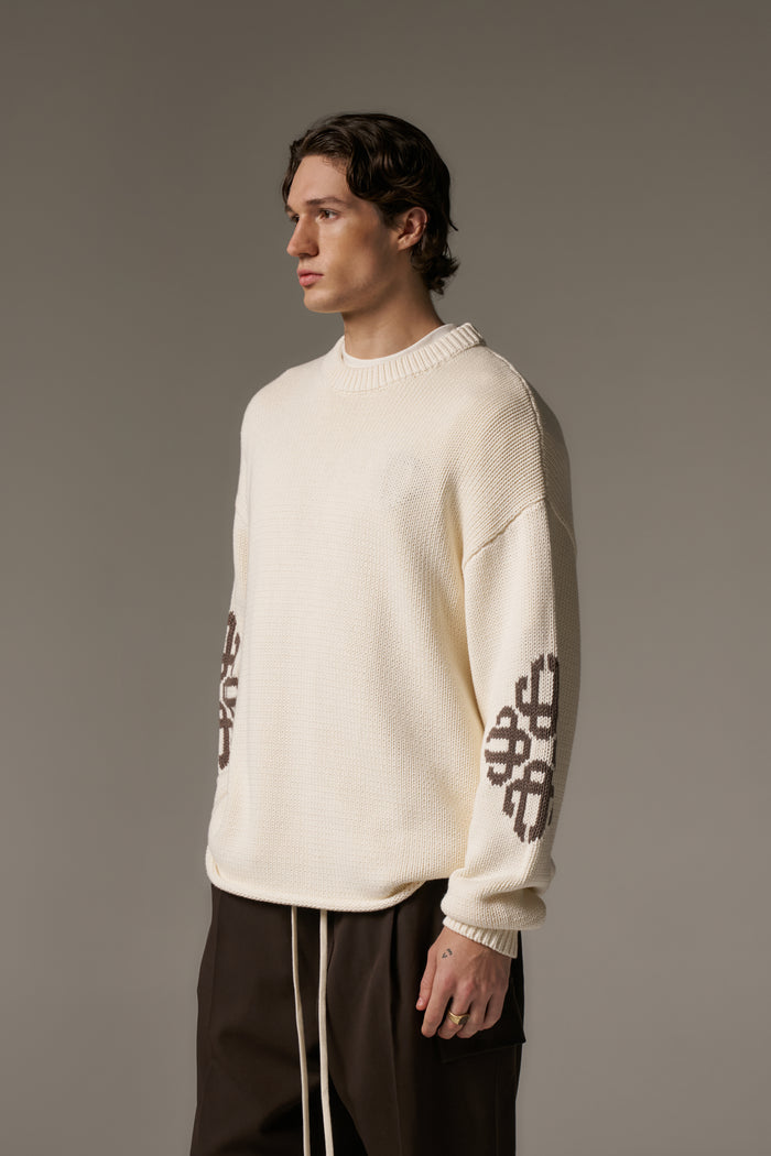CHUNKY KNIT EMBLEM JUMPER - OFF WHITE