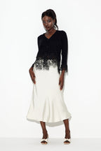 Eadred Lace Plunge Knit Top In Black