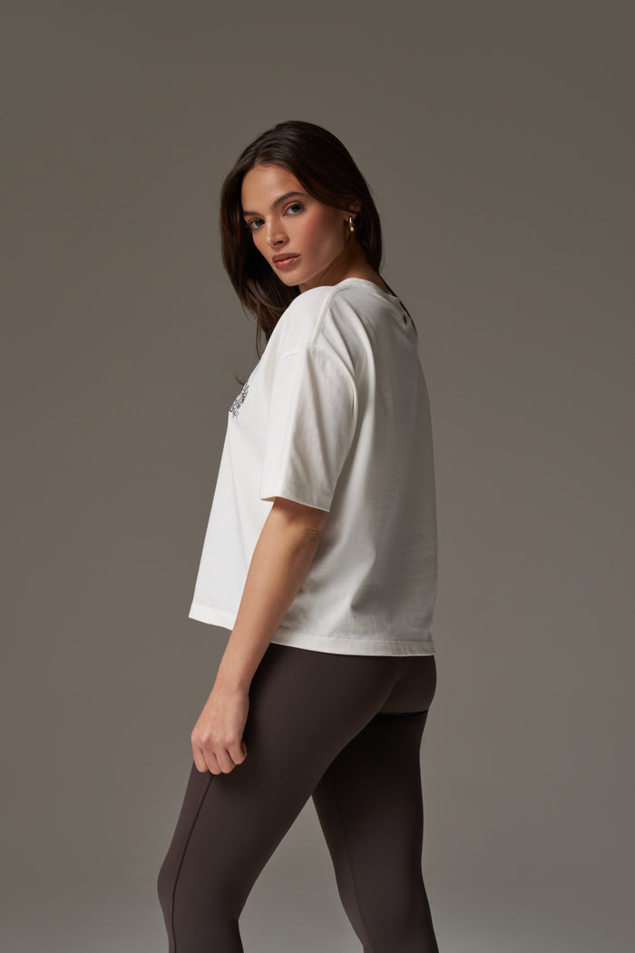 EMBROIDERED CREST T-SHIRT - OFF WHITE