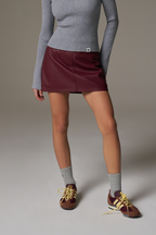FAUX LEATHER MINI SKIRT - BURGUNDY