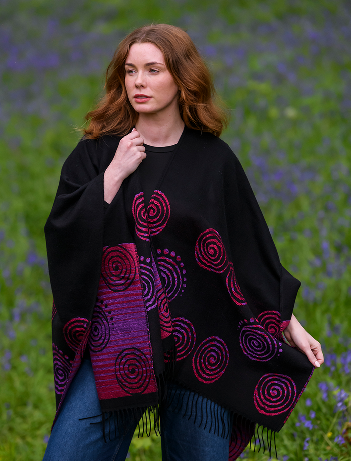 #color_black-fuchsia