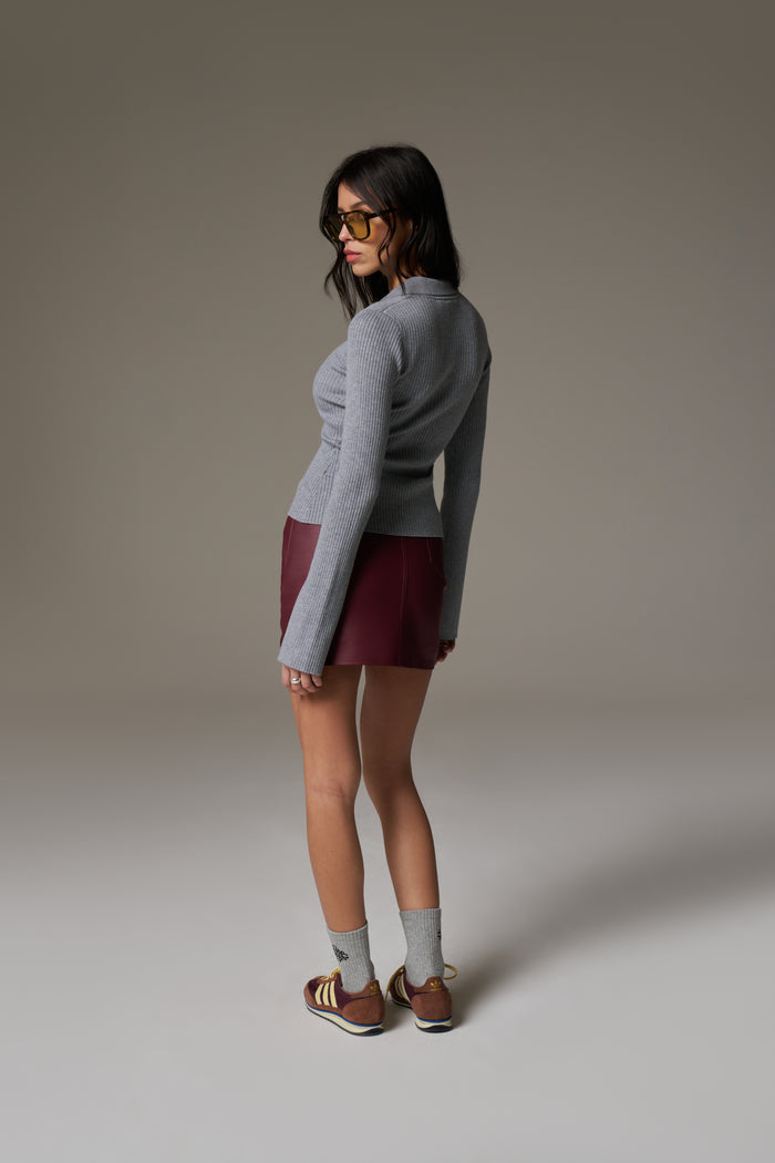 KNITTED RIBBED BUTTON THROUGH TOP - GREY MARL