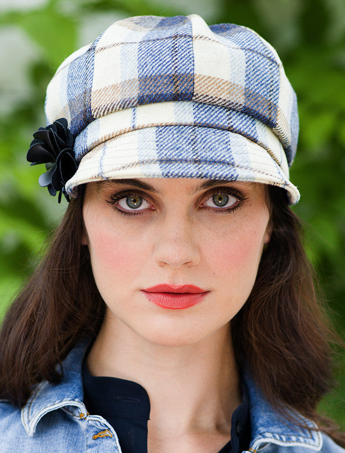 Cream Navy Beige Plaid / One Size