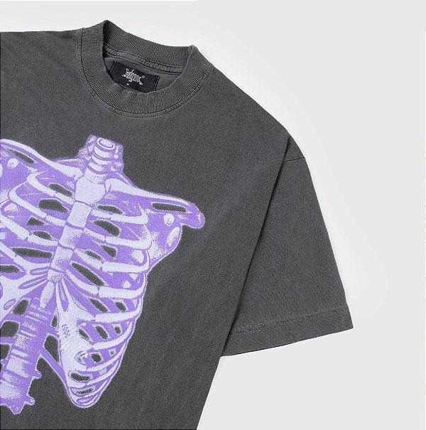 SUFGANG - Camiseta Bones "Cinza" - Four Street