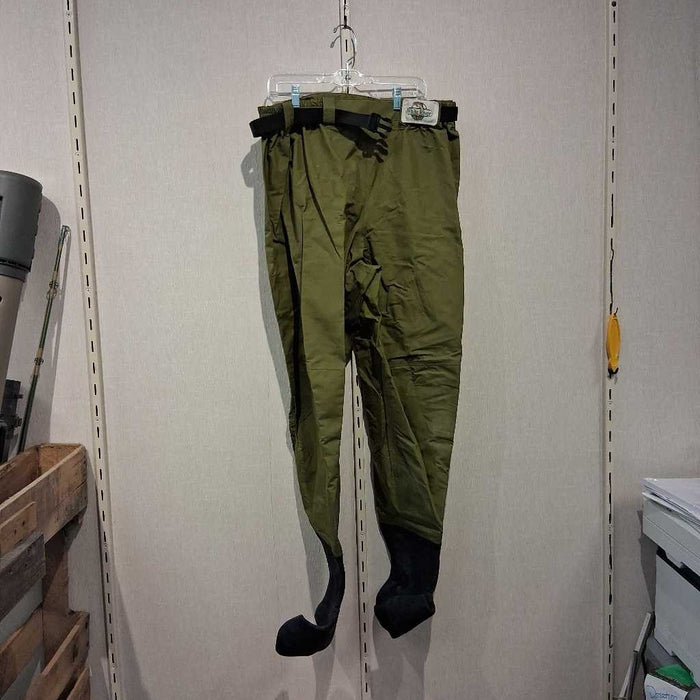 Waders (*dirt/mold on booties)
