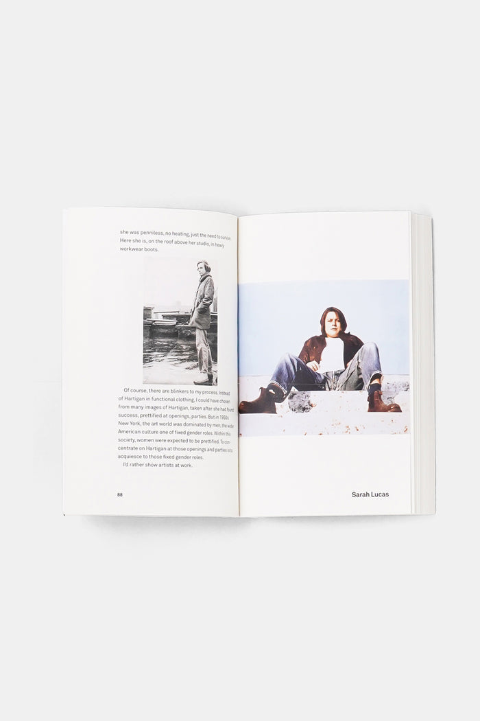 What artists wear / Book